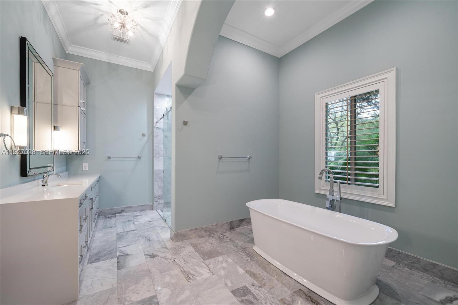 6890 SW 94th St Pinecrest, FL 33156