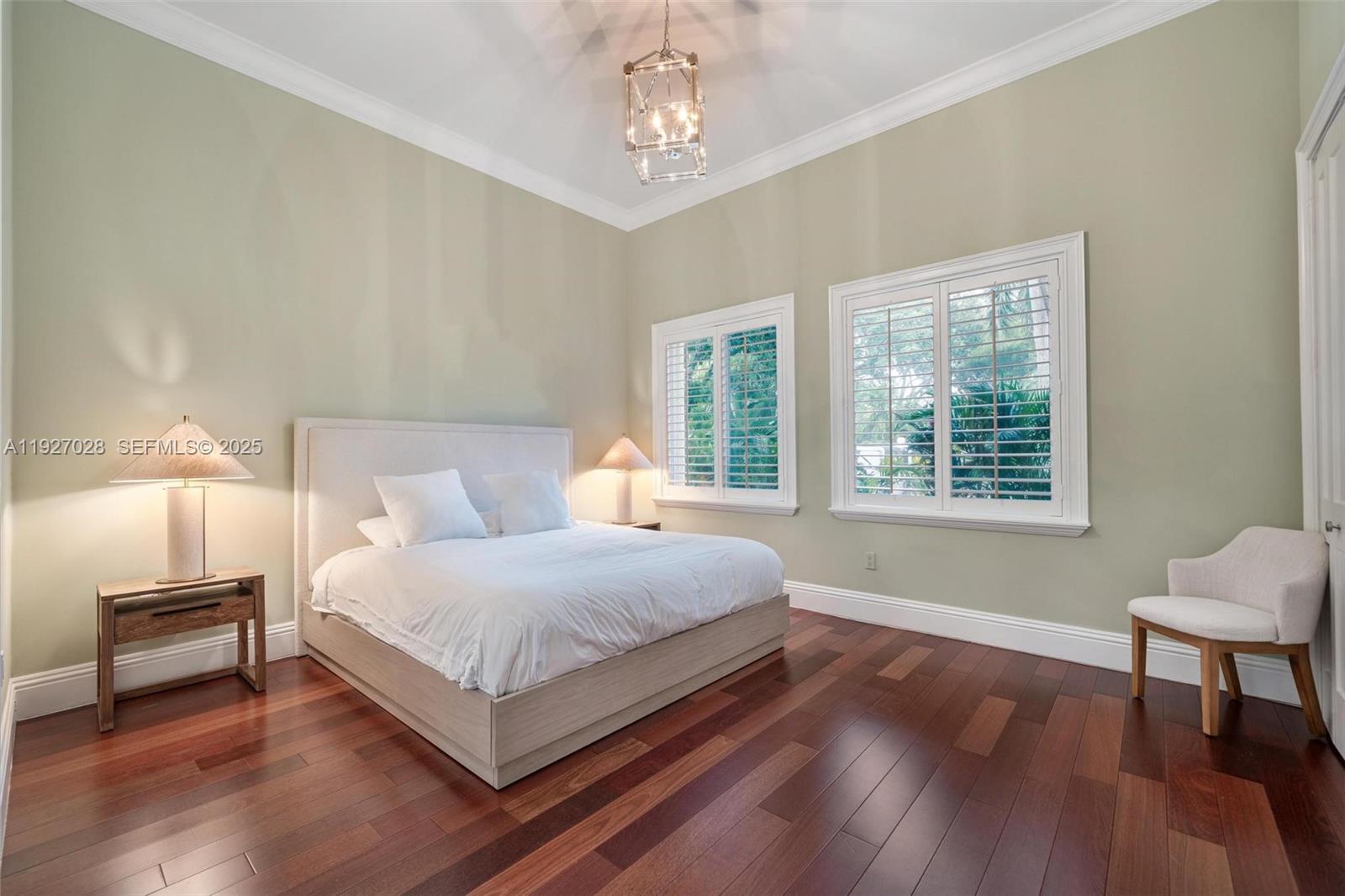 6890 SW 94th St Pinecrest, FL 33156