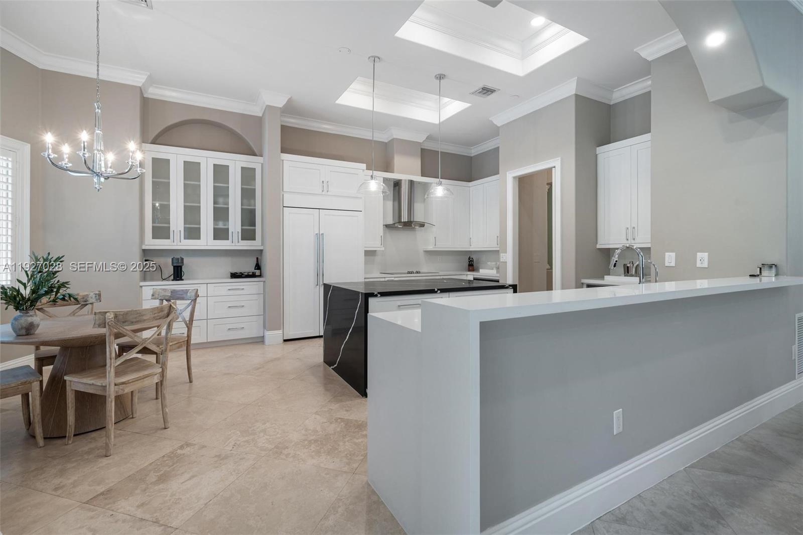 6890 SW 94th St Pinecrest, FL 33156