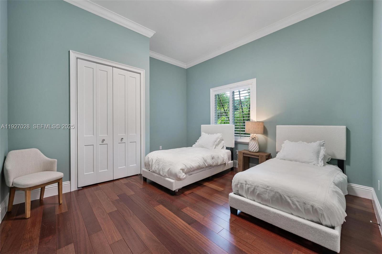 6890 SW 94th St Pinecrest, FL 33156