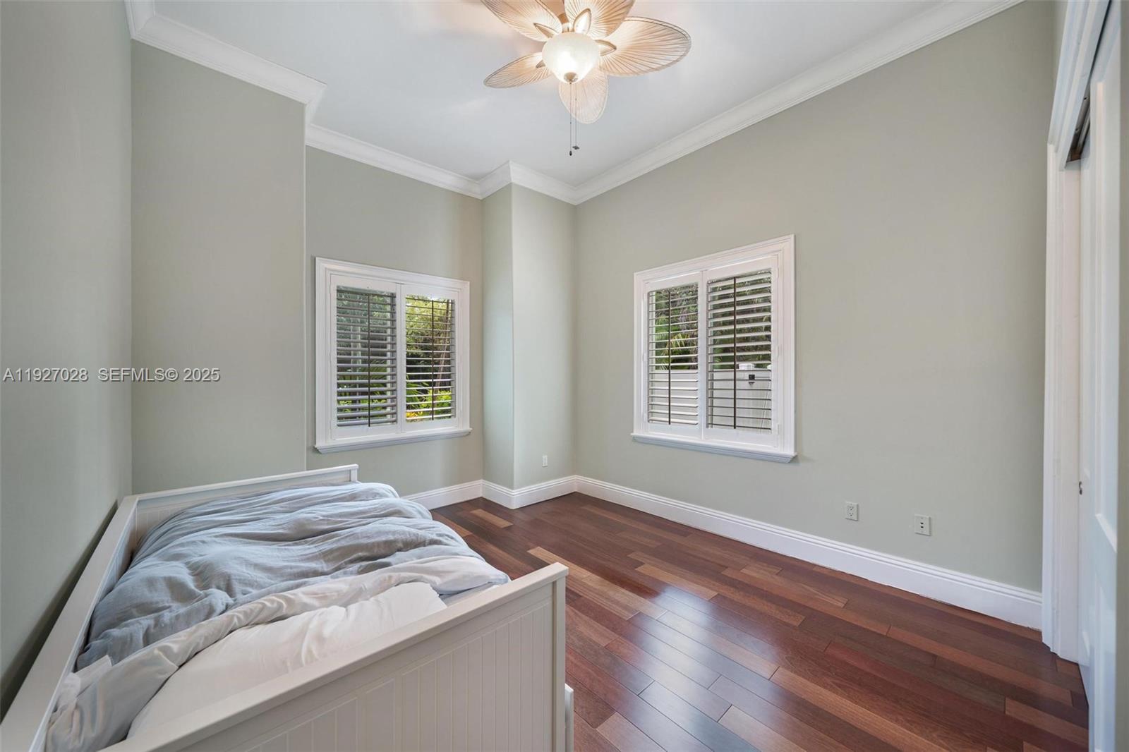 6890 SW 94th St Pinecrest, FL 33156