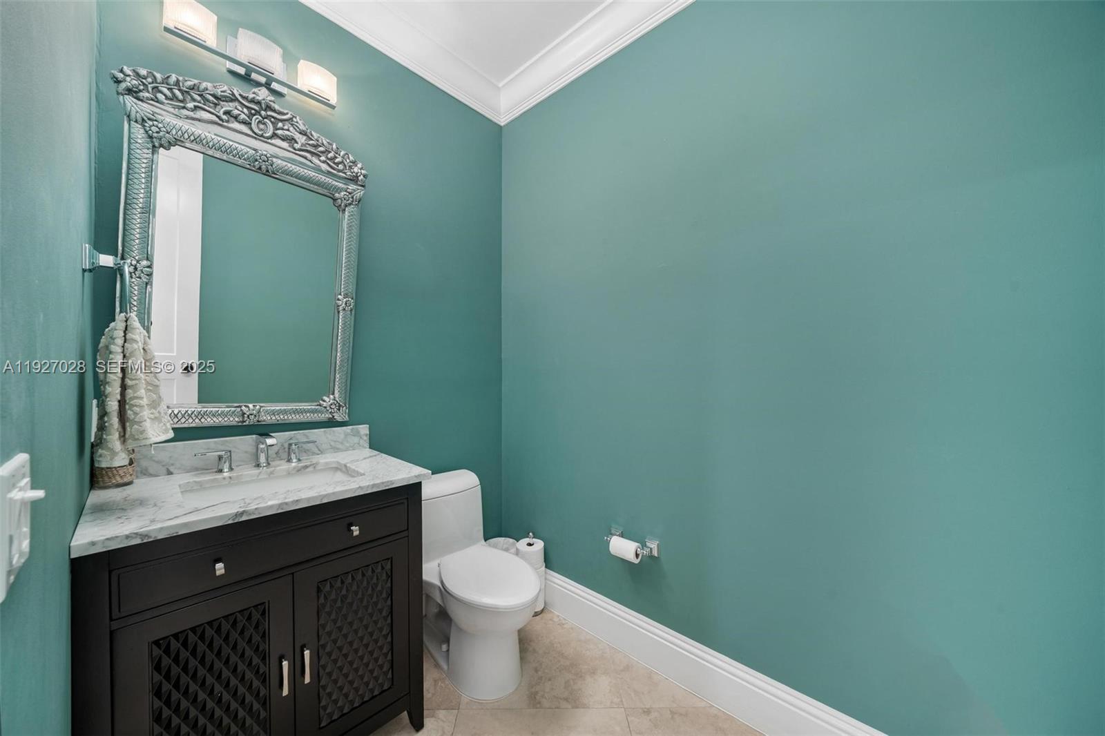 6890 SW 94th St Pinecrest, FL 33156