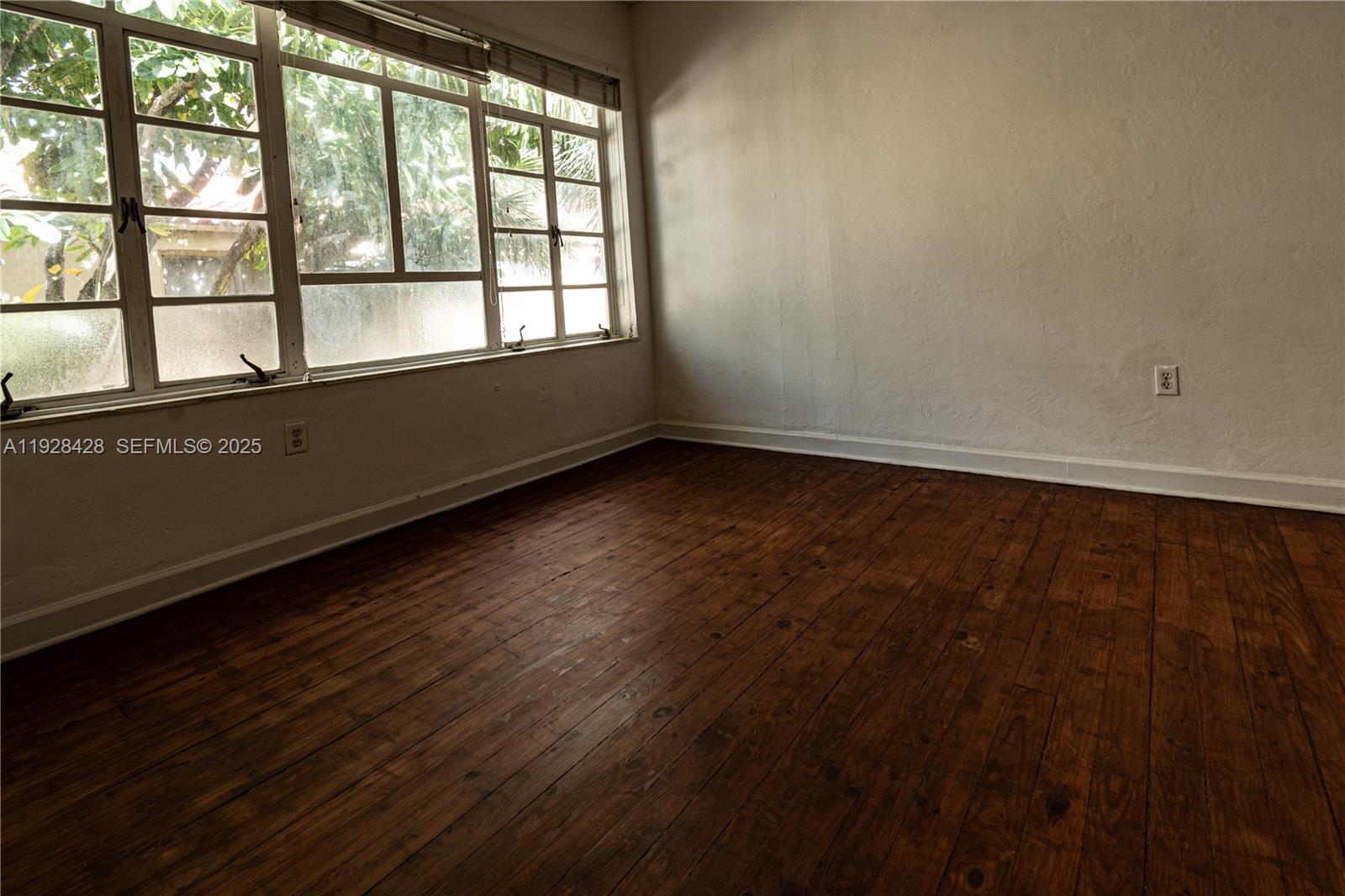 1611 Euclid Ave #14 Miami Beach, FL 33139