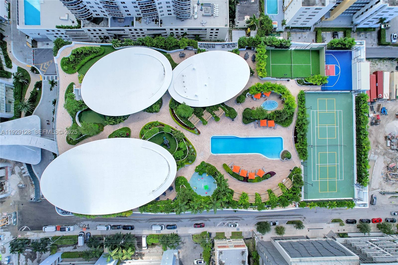 700 NE 24th St #2901 Miami, FL 33137