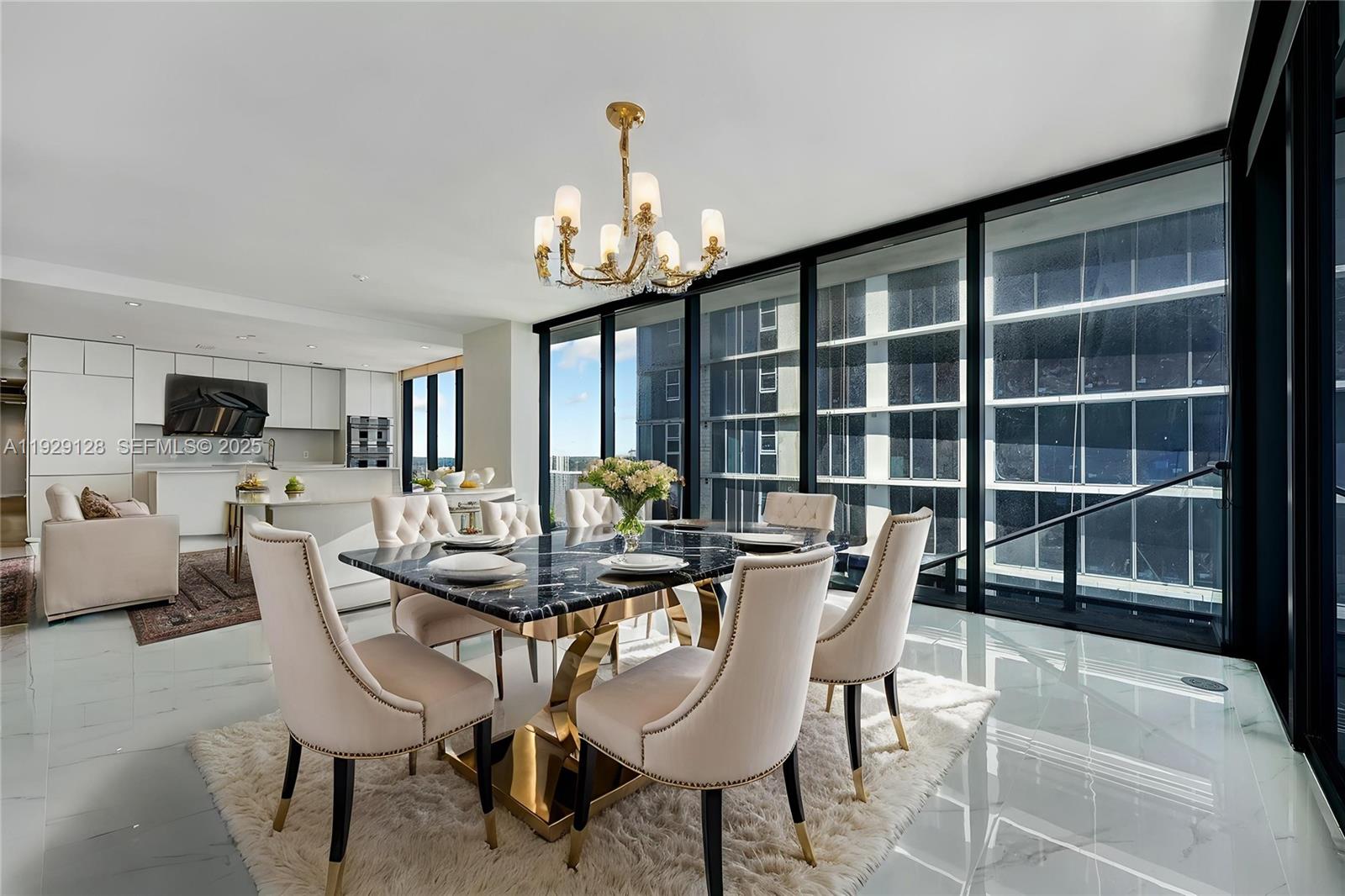 700 NE 24th St #2901 Miami, FL 33137