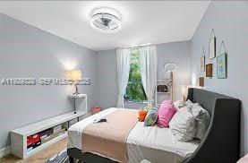 7173 Orange Dr #214B Davie, FL 33314