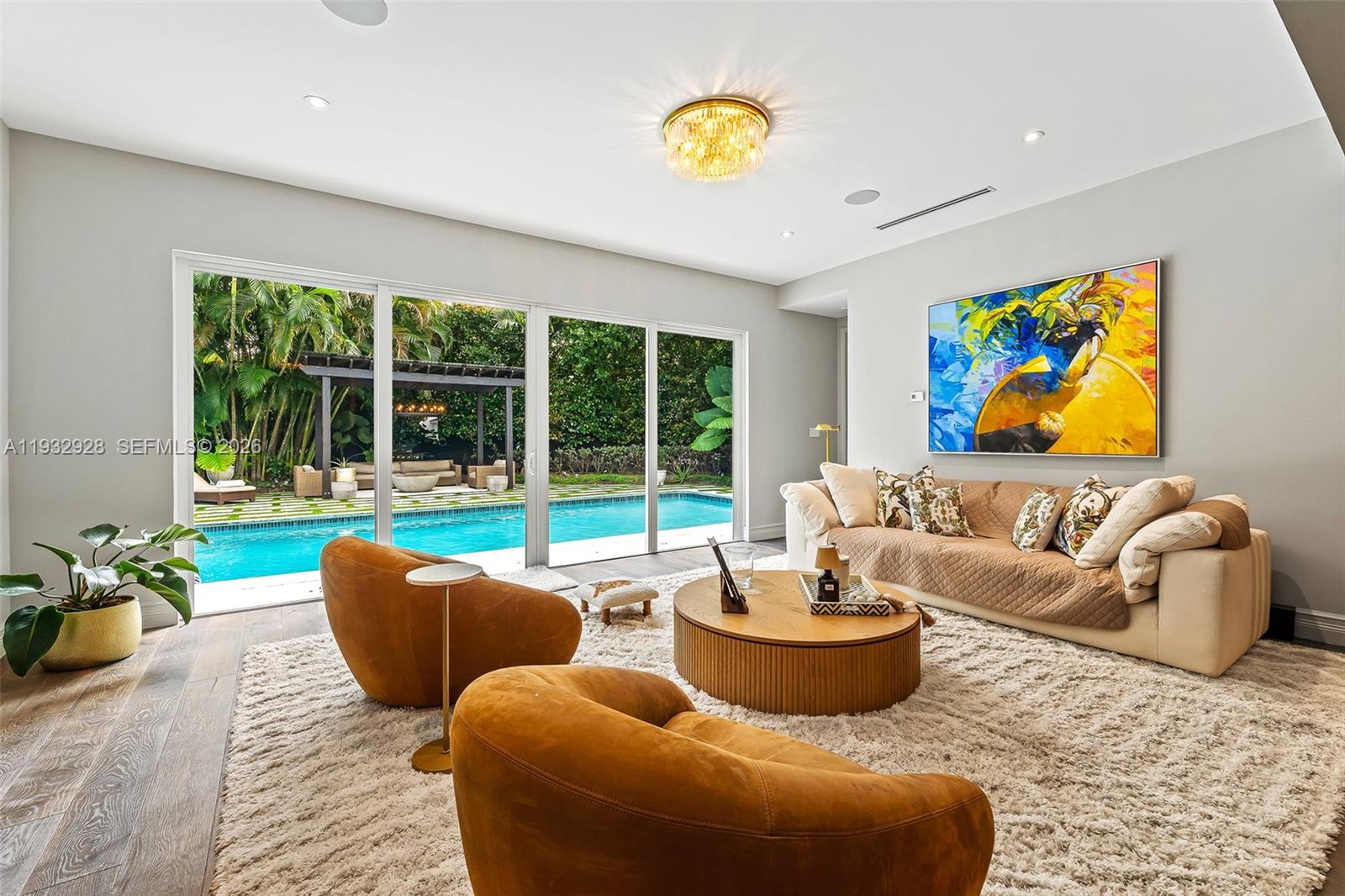 680 Buttonwood Ln Miami, FL 33137