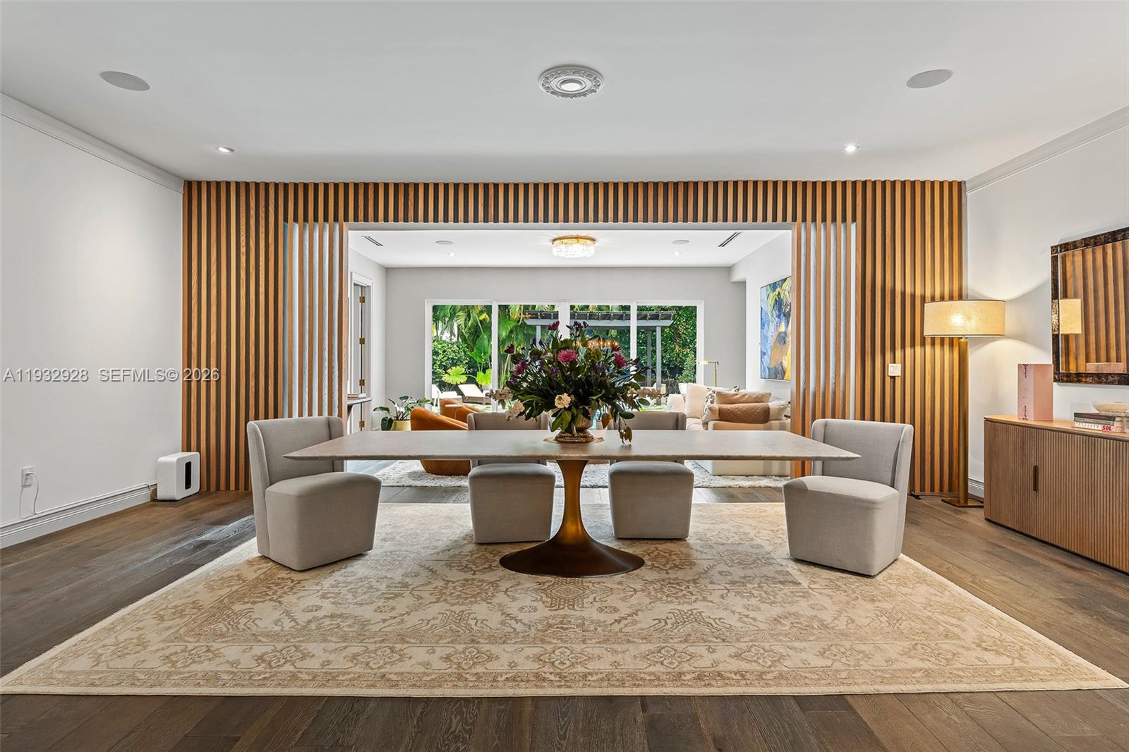 680 Buttonwood Ln Miami, FL 33137