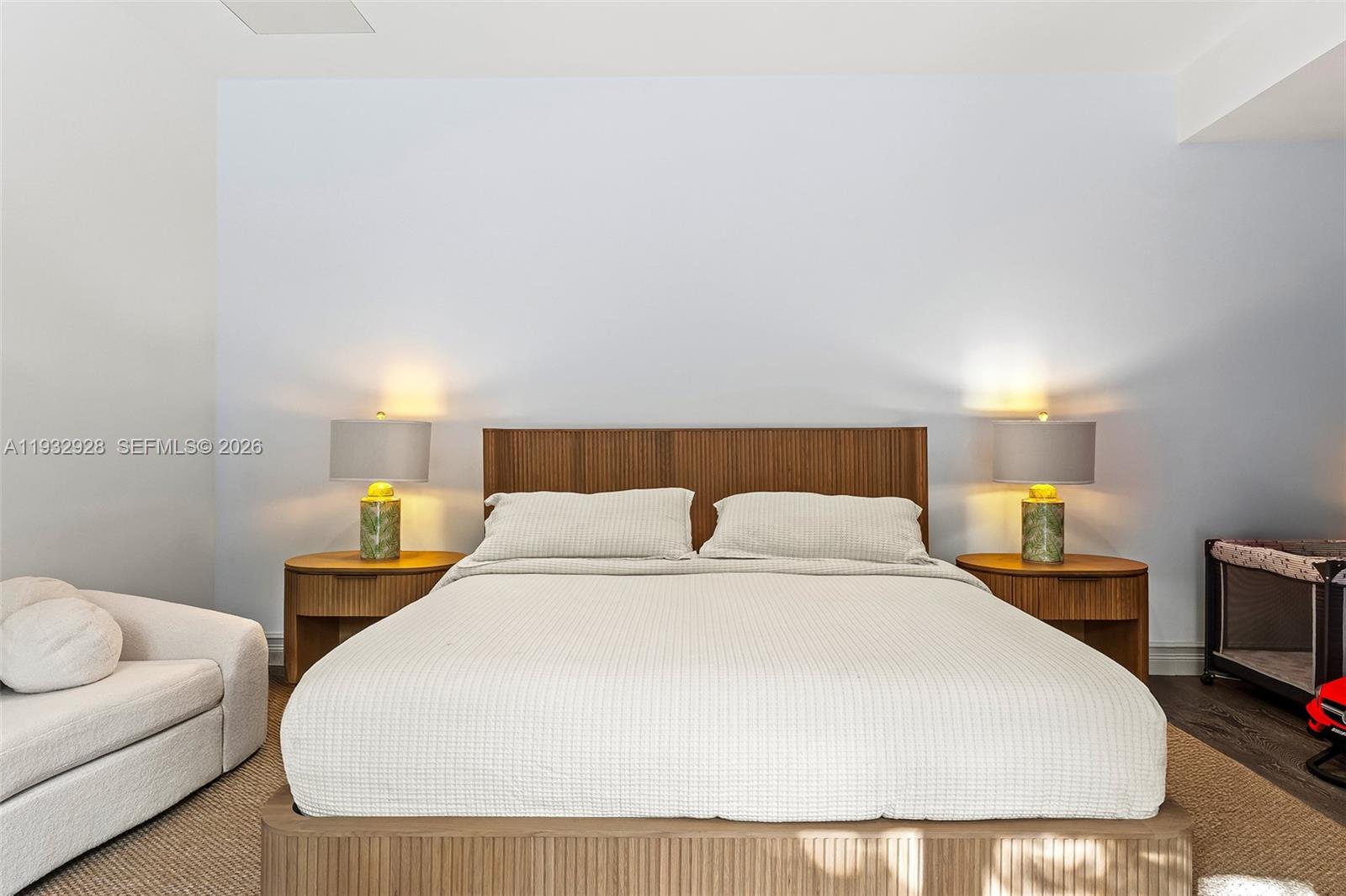 680 Buttonwood Ln Miami, FL 33137