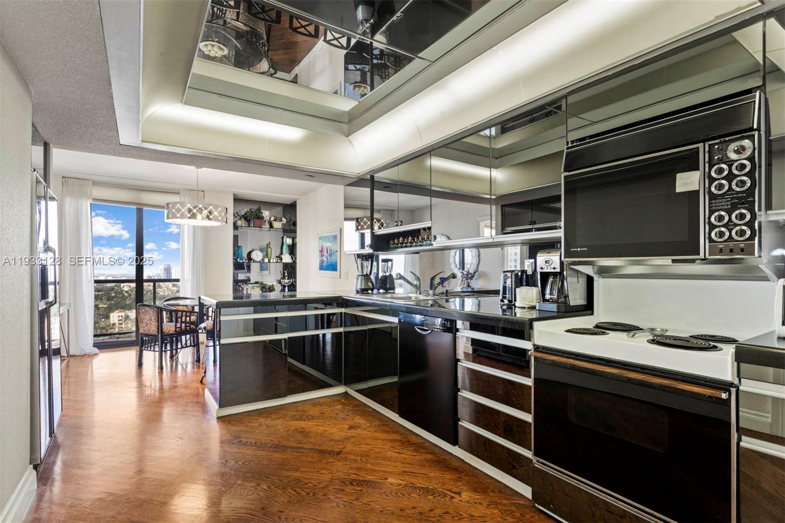 19667 Turnberry Way #17-D Aventura, FL 33180