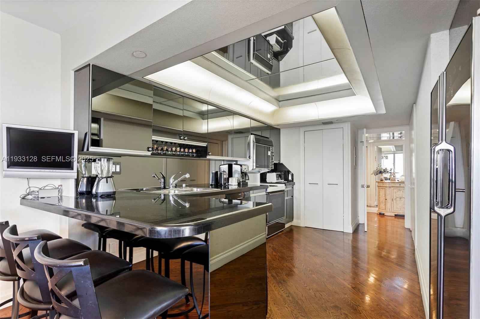 19667 Turnberry Way #17-D Aventura, FL 33180