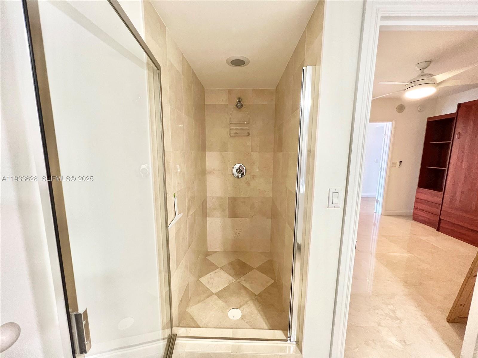 image Beach Club 117