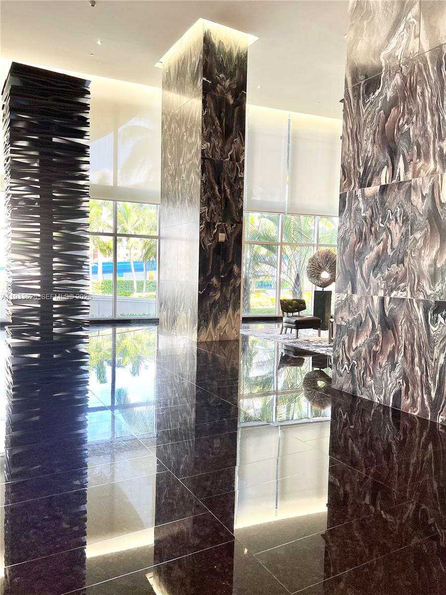 image Beach Club 135