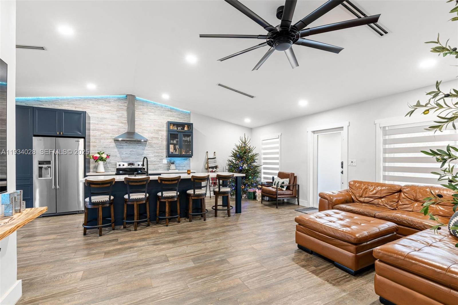 10955 SW 122nd Pl #. Miami, FL 33186