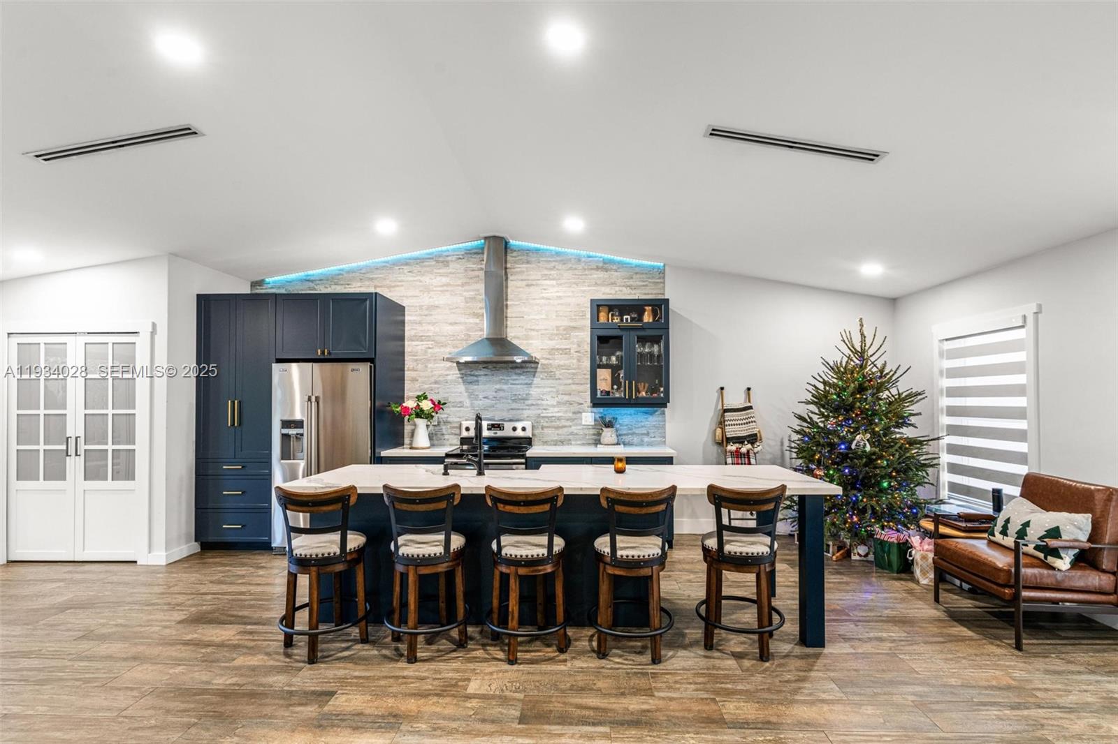 10955 SW 122nd Pl #. Miami, FL 33186