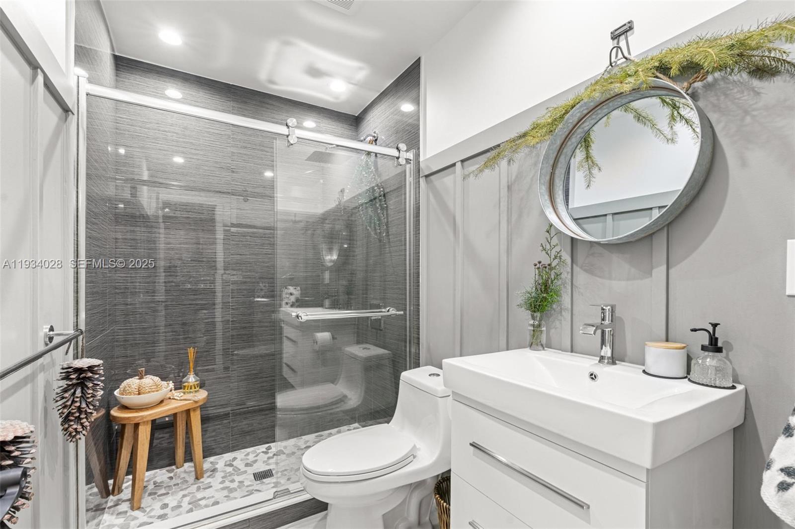 10955 SW 122nd Pl #. Miami, FL 33186