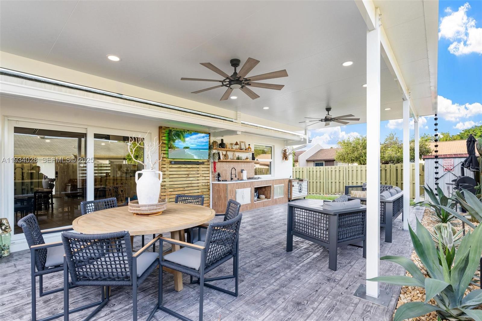 10955 SW 122nd Pl #. Miami, FL 33186