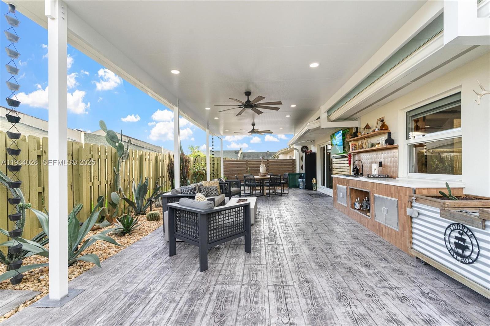 10955 SW 122nd Pl #. Miami, FL 33186