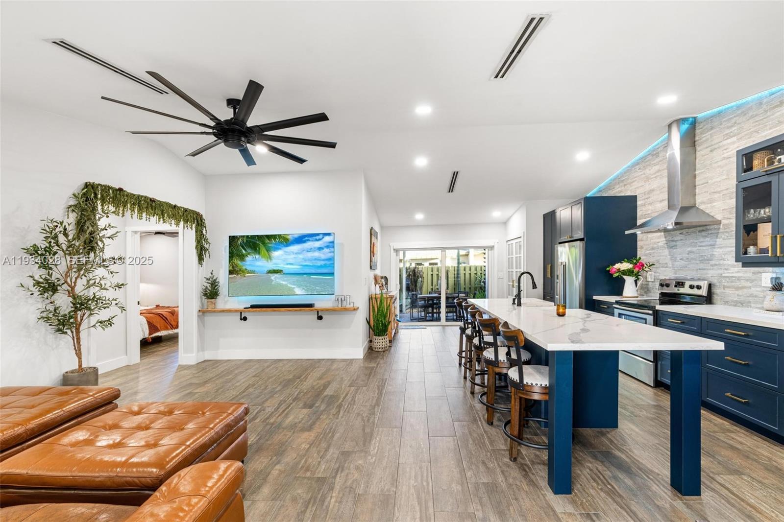 10955 SW 122nd Pl #. Miami, FL 33186