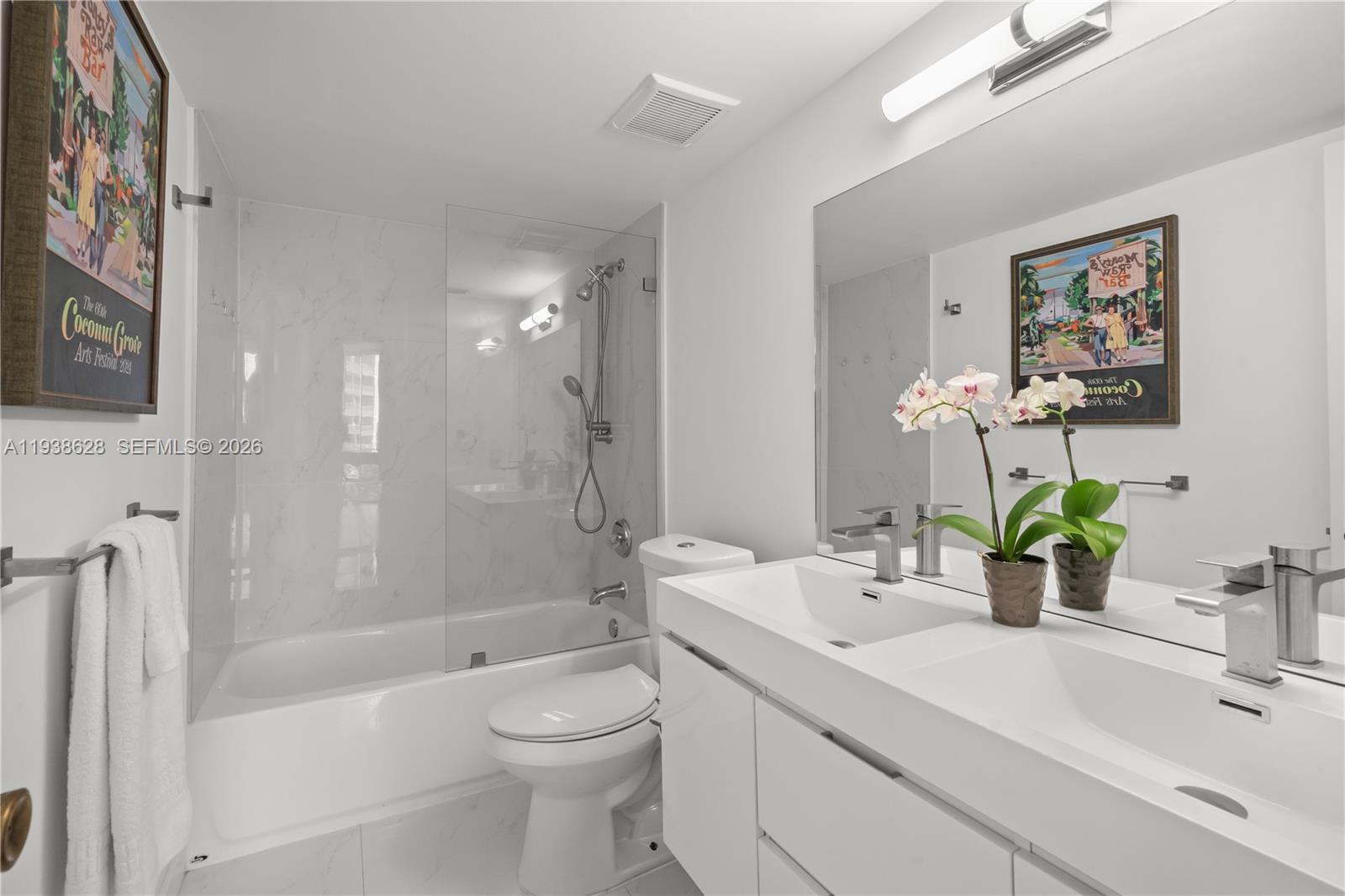 image Grove Towers Condo21