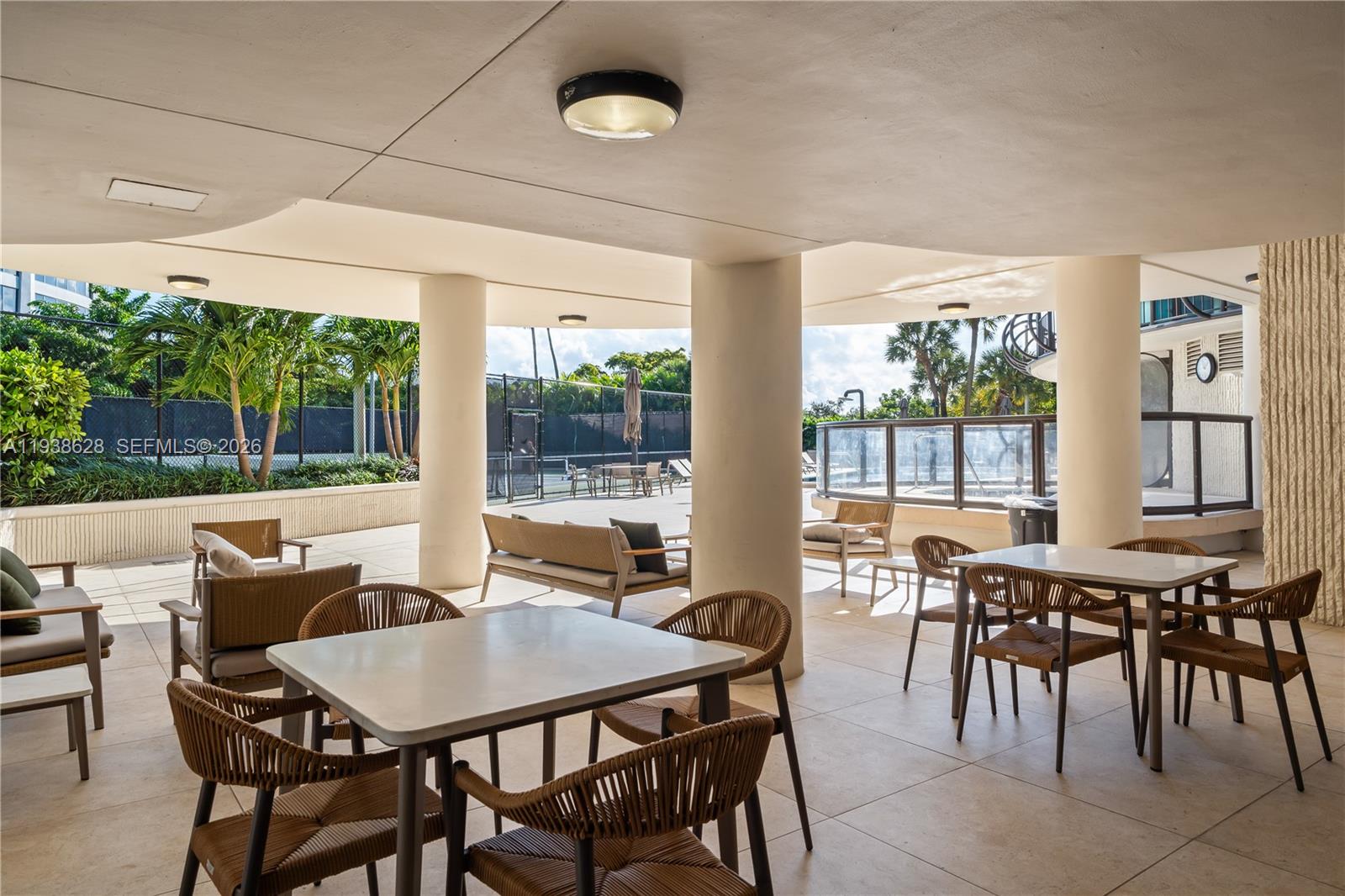 image Grove Towers Condo30