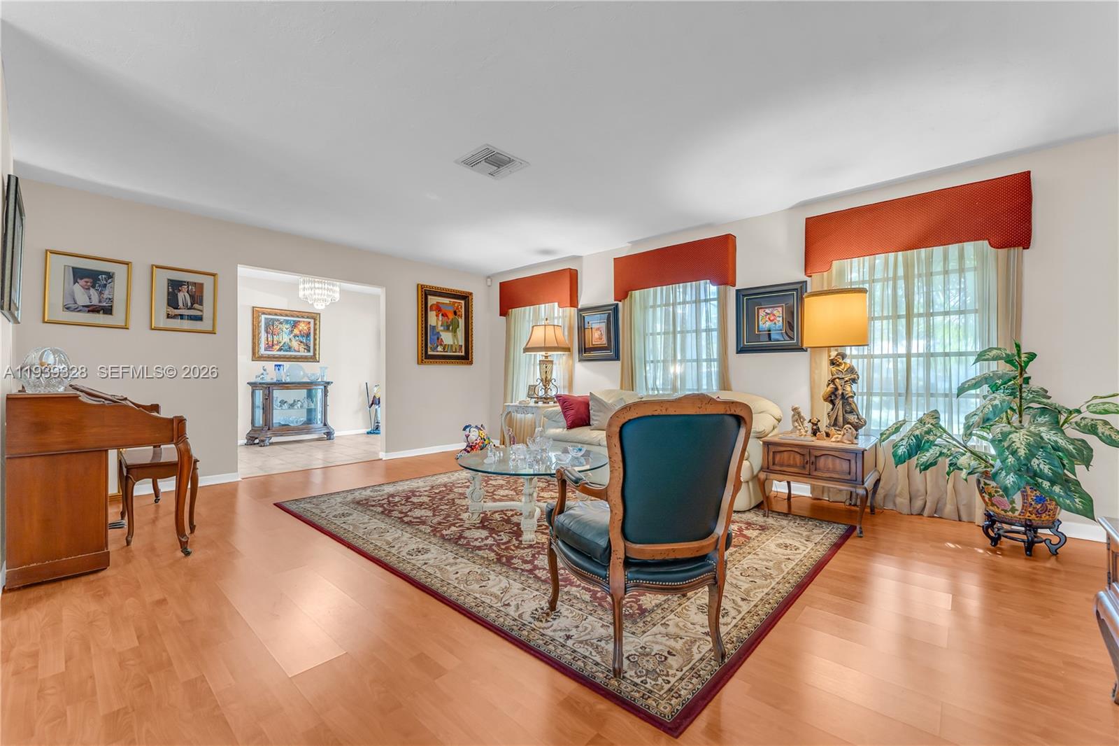 Undisclosed Address Palmetto Bay, FL 33157