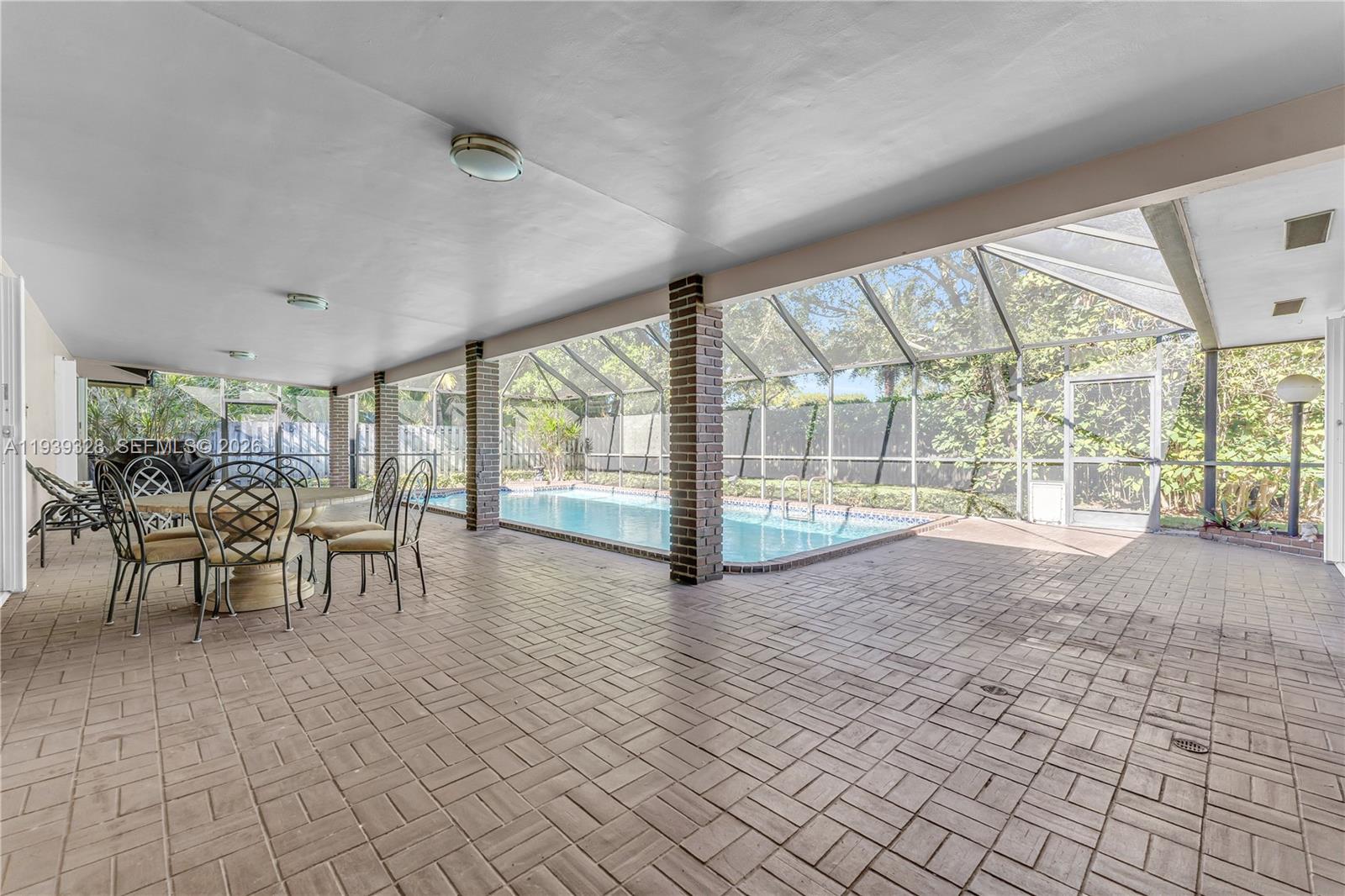 Undisclosed Address Palmetto Bay, FL 33157
