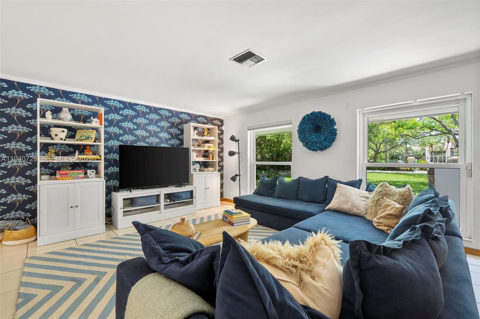 12365 SW 60th Ct Pinecrest, FL 33156