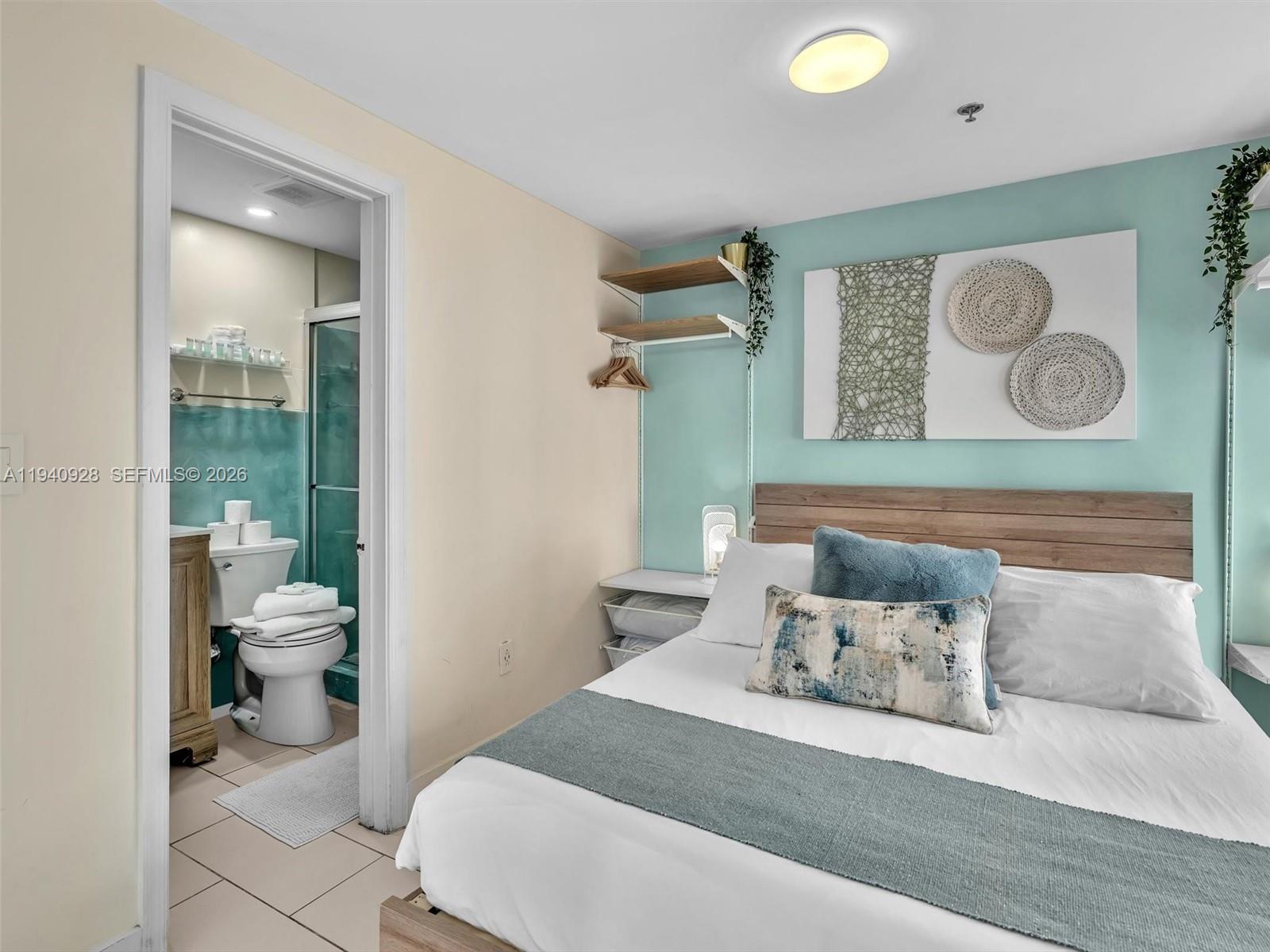 530 Ocean Dr #104A Miami Beach, FL 33139