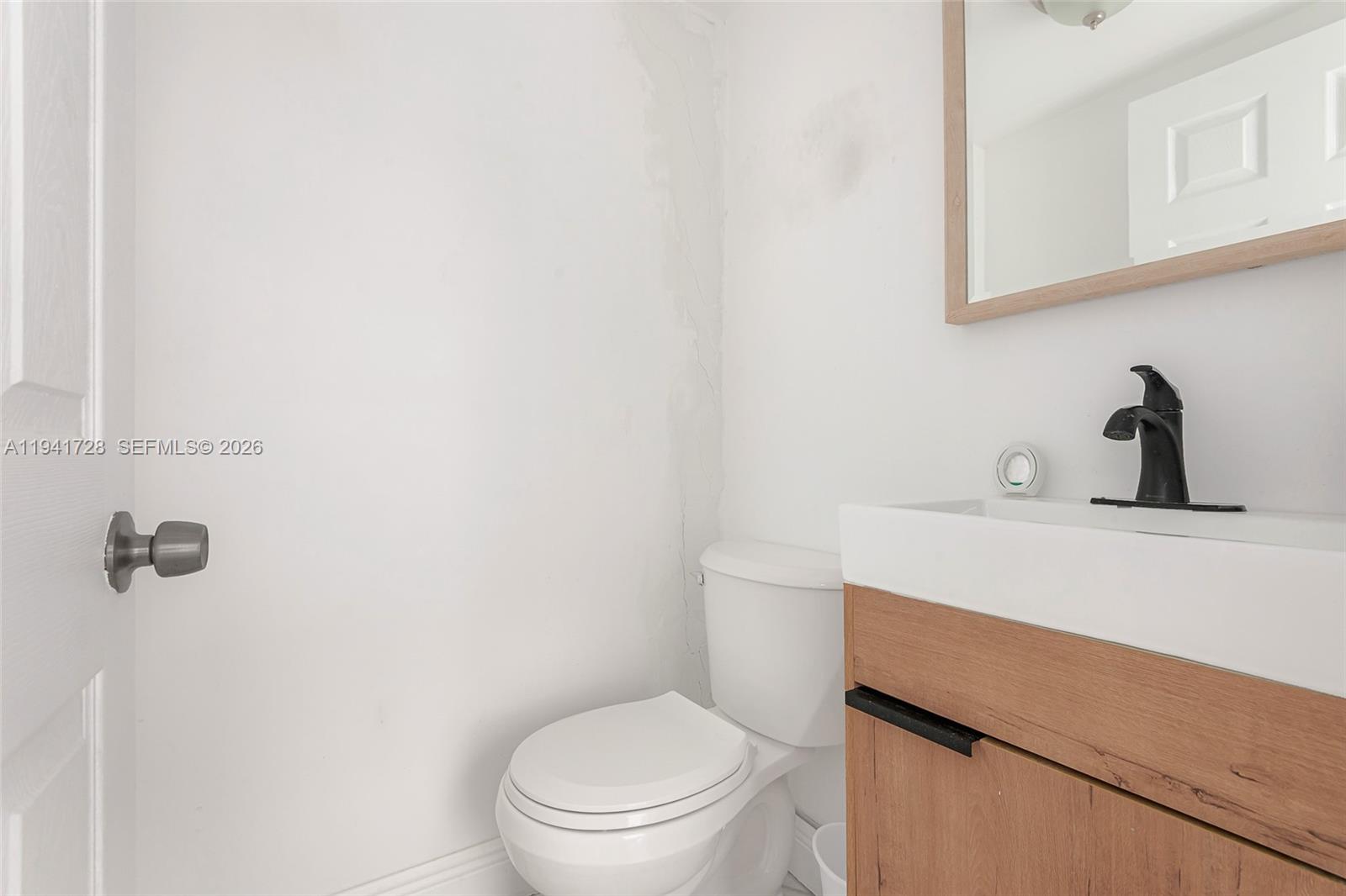 1683 NE 168th St North Miami Beach, FL 33162