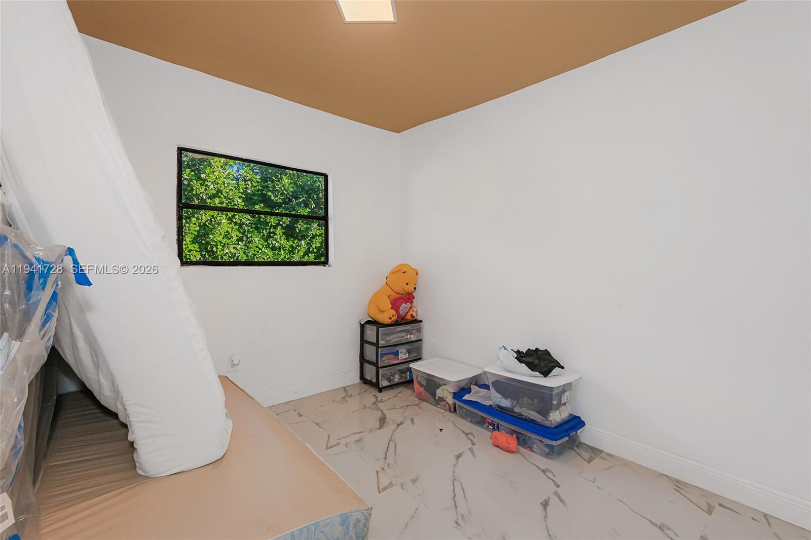 1683 NE 168th St North Miami Beach, FL 33162