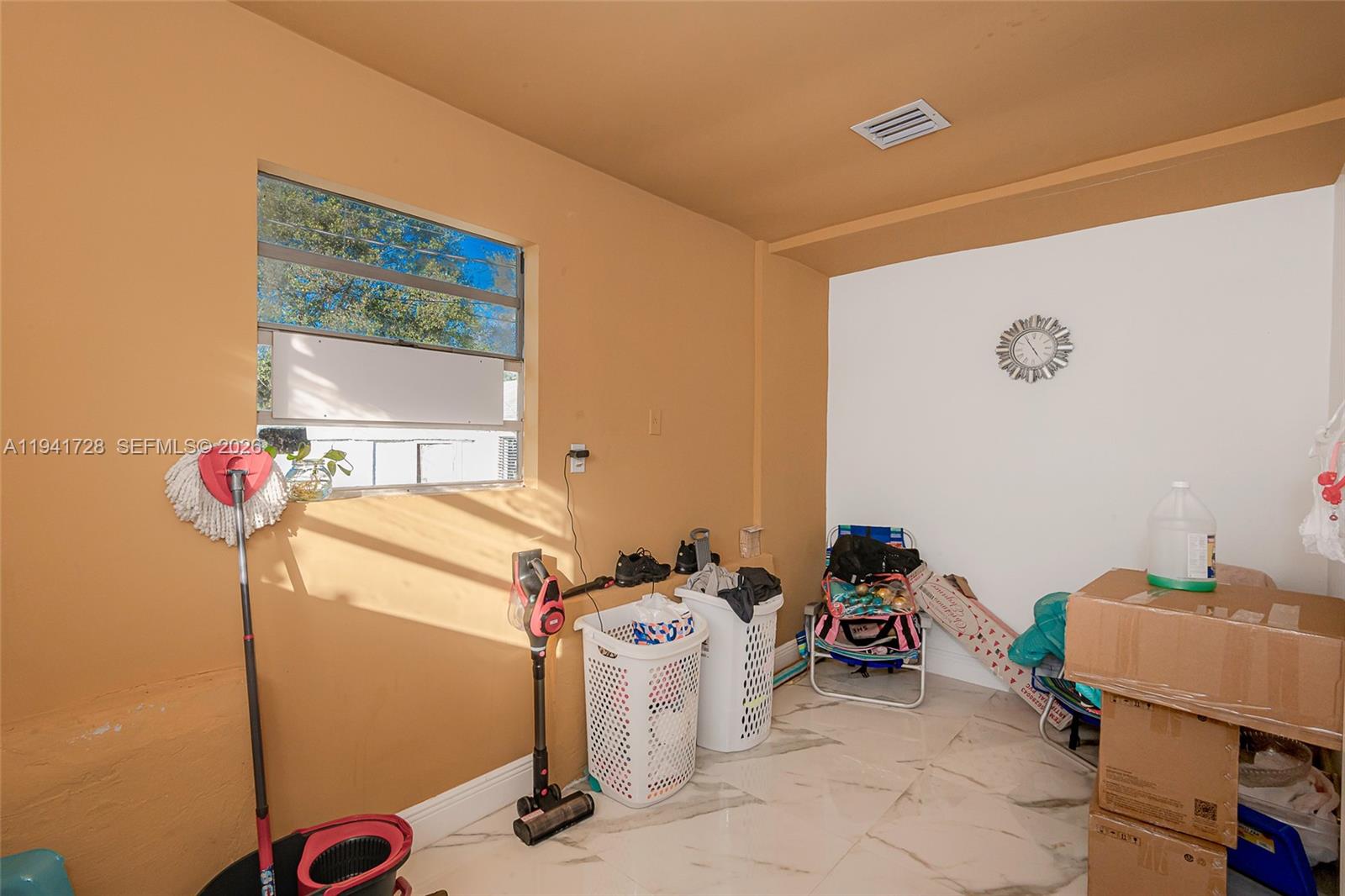 1683 NE 168th St North Miami Beach, FL 33162