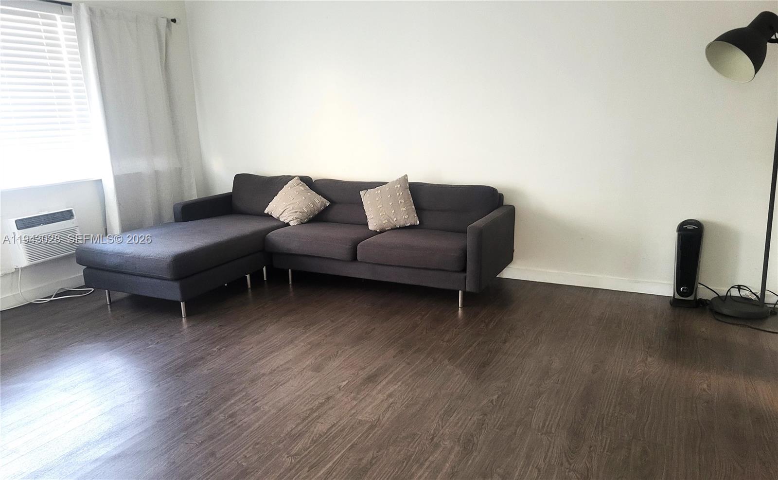 2250 Bay Dr #3 Miami Beach, FL 33141