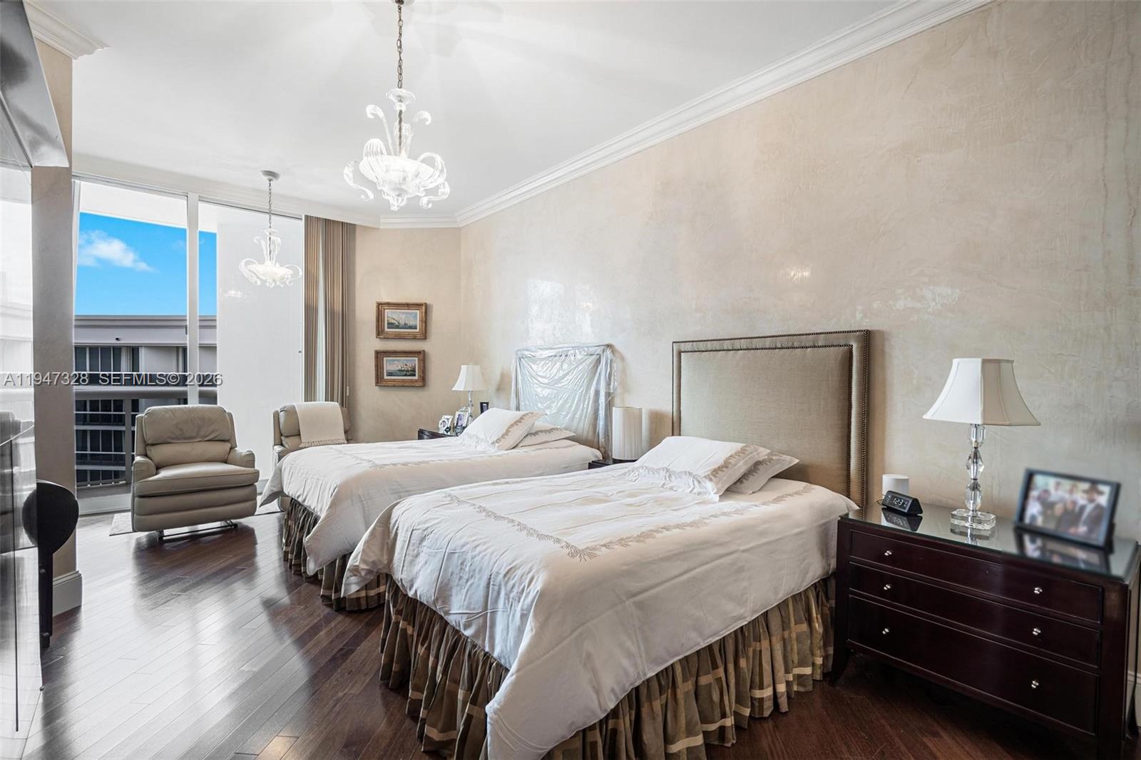 9595 Collins Ave #NPHD Surfside, FL 33154