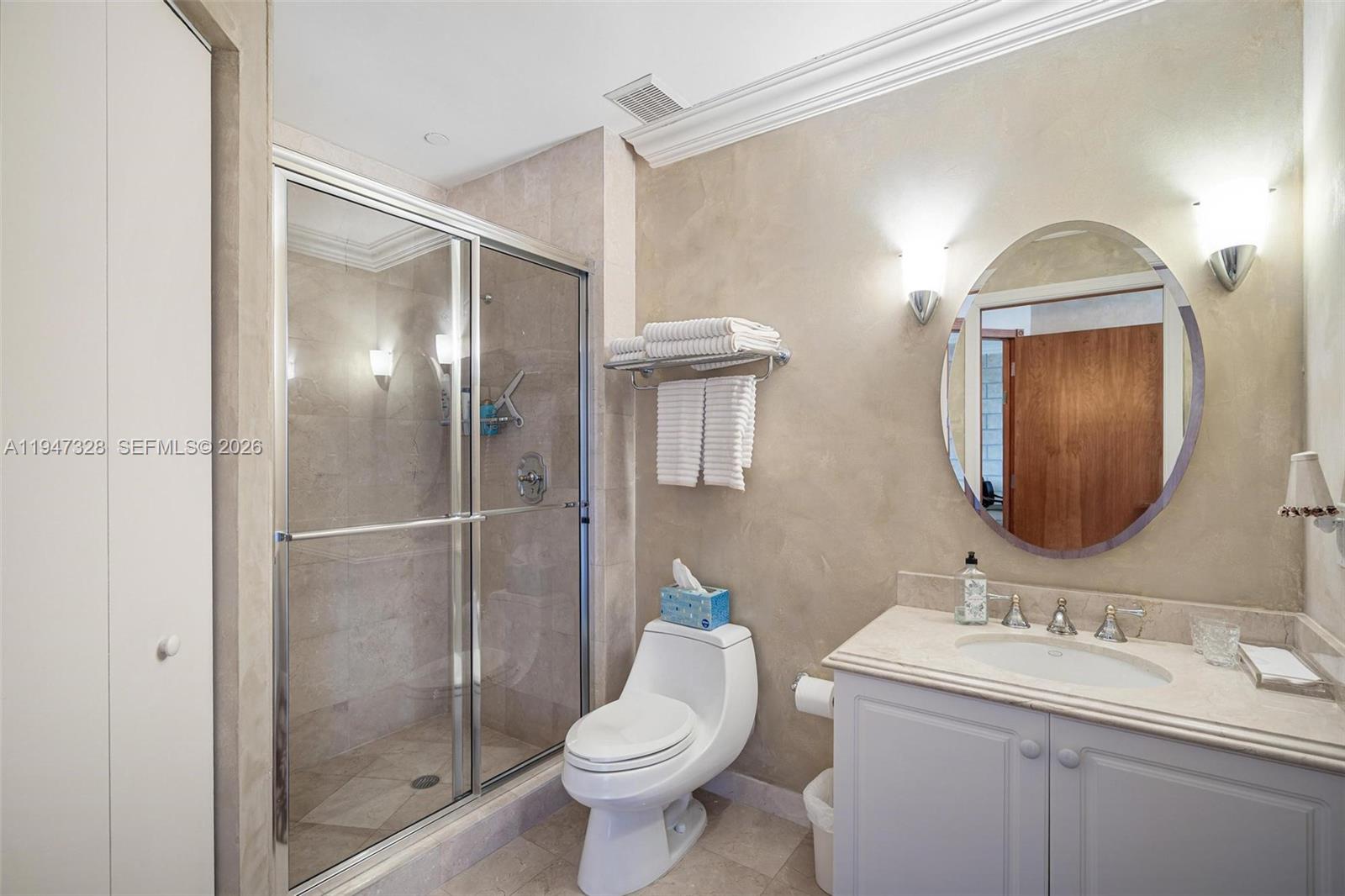 9595 Collins Ave #NPHD Surfside, FL 33154