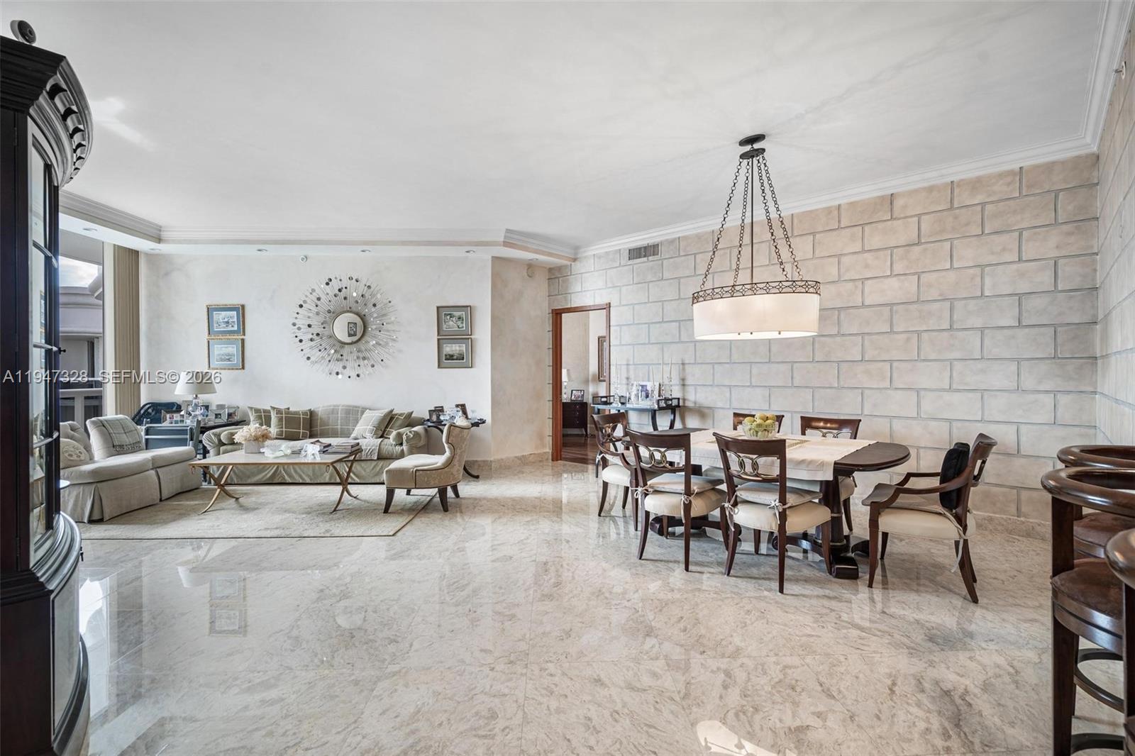 9595 Collins Ave #NPHD Surfside, FL 33154