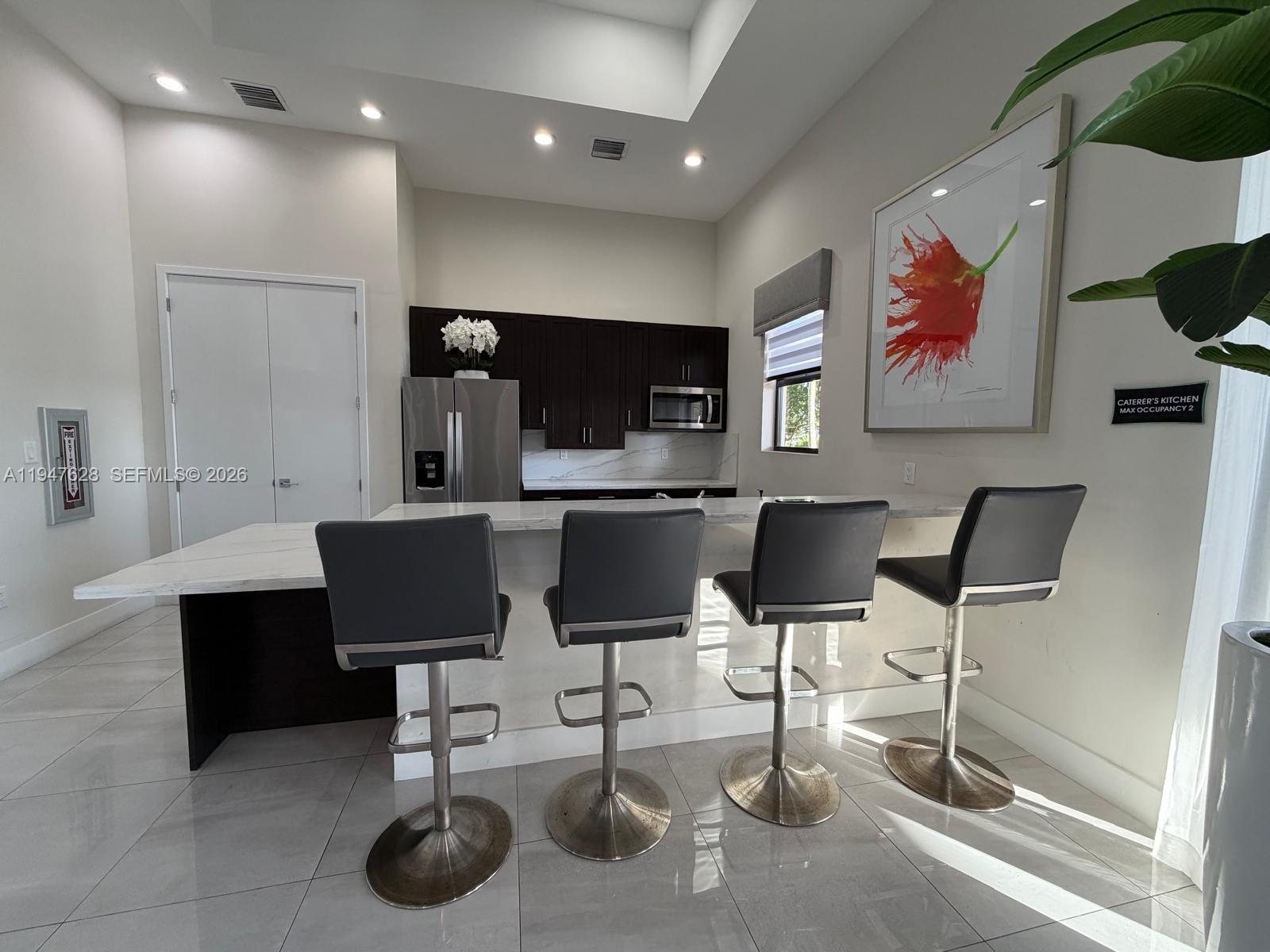 909 NE 211th St Miami, FL 33179