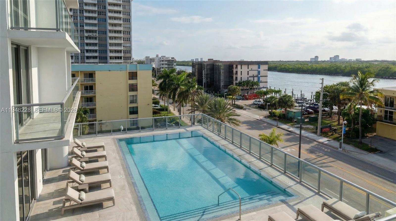 3319 N Ocean Dr #TH9 Hollywood, FL 33019