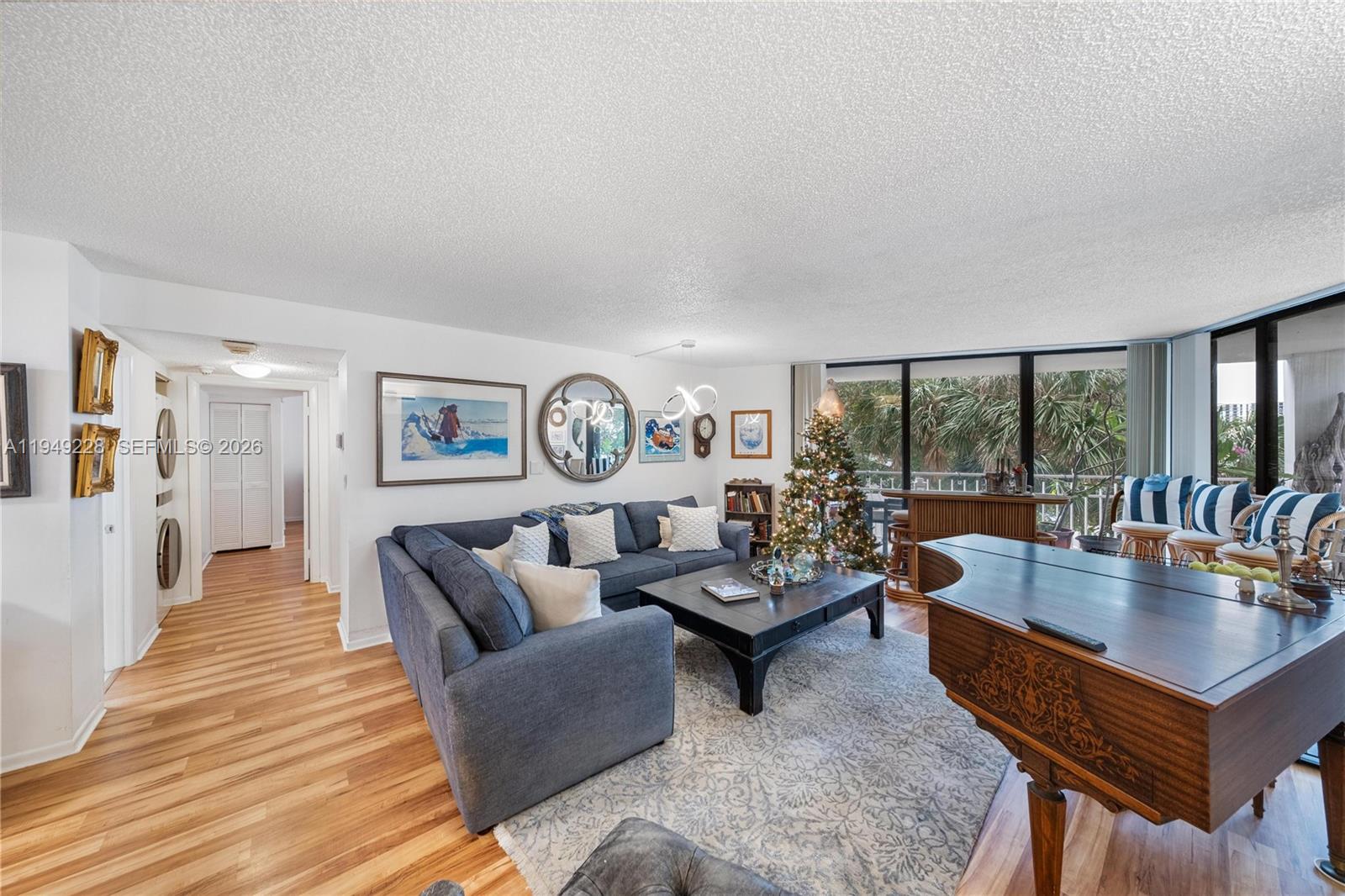 4000 Towerside Ter #301