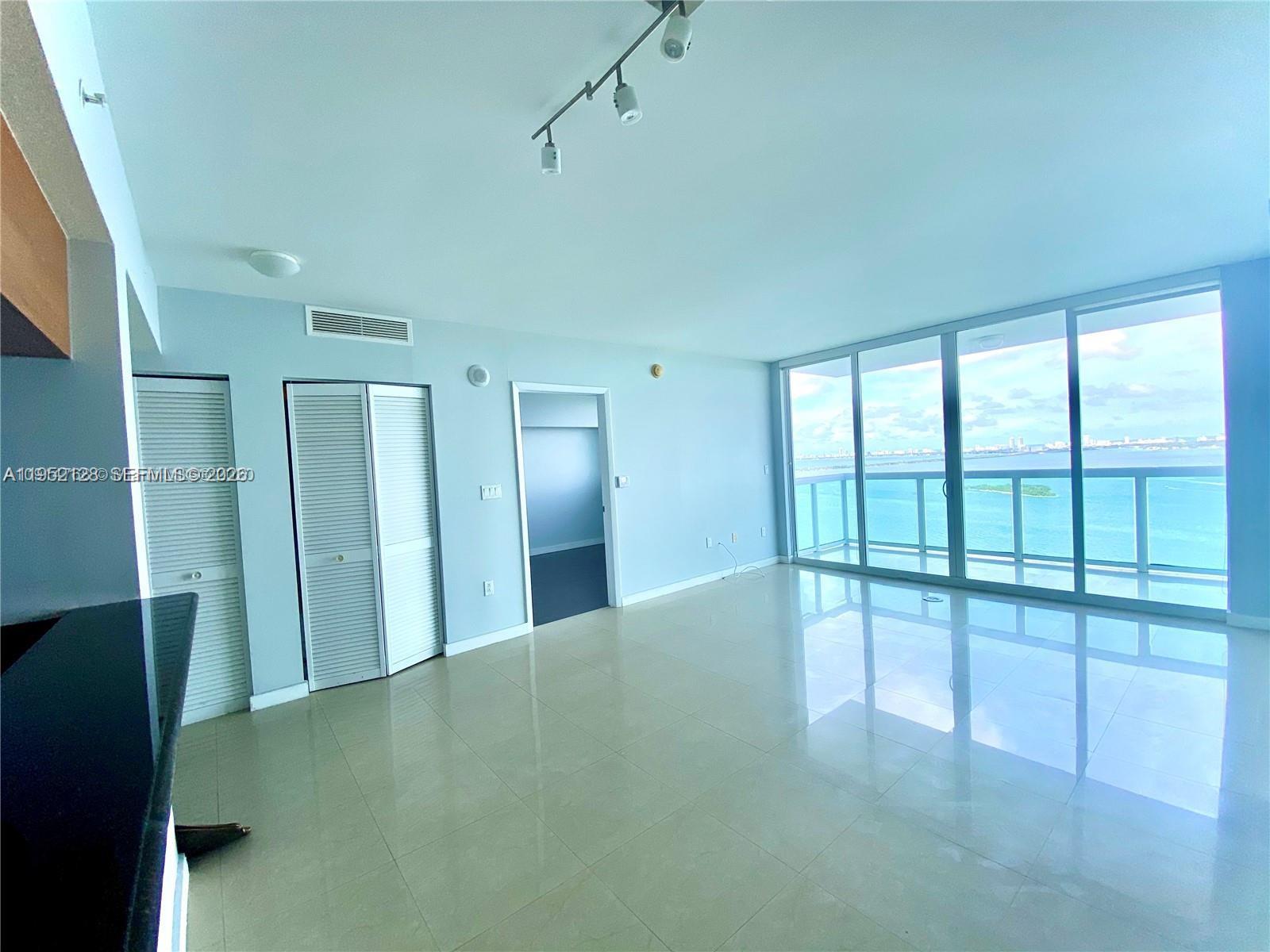 1800 N Bayshore Dr #2903 Miami, FL 33132