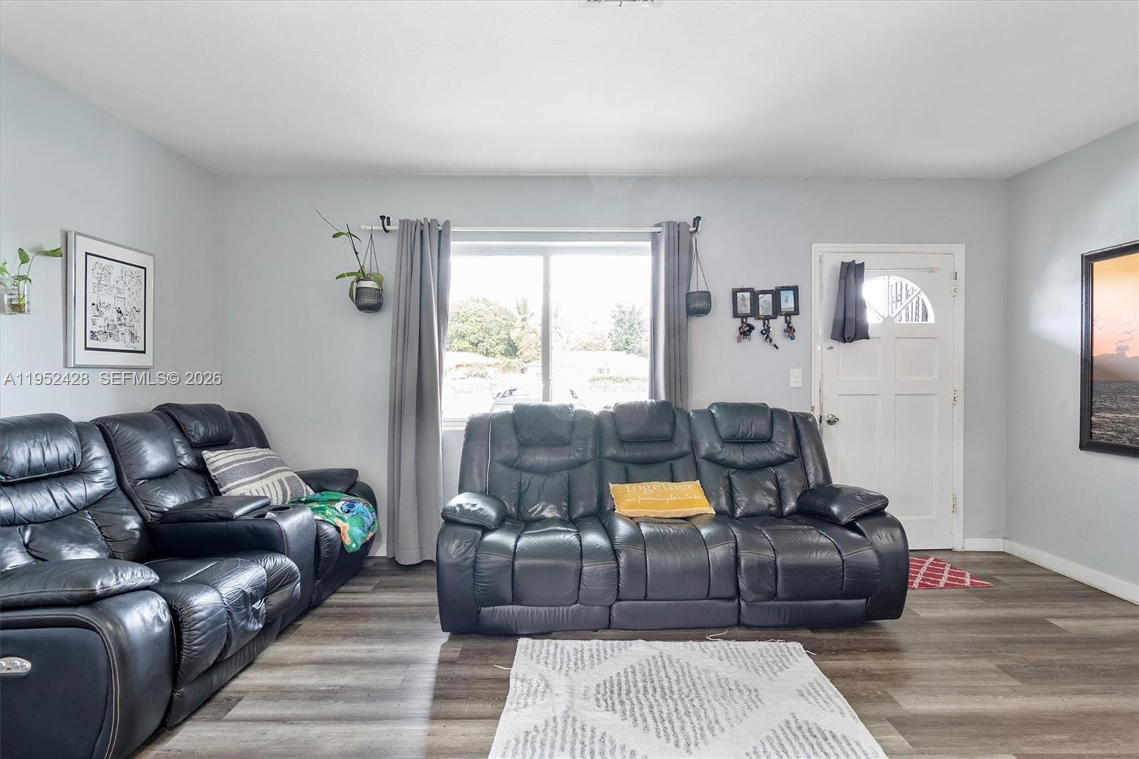 440 NW 119th Miami, FL 33168