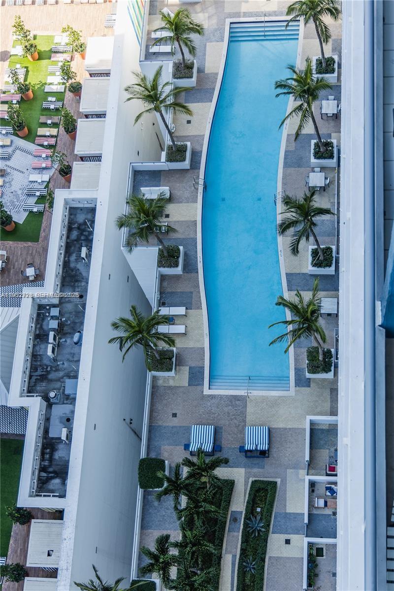 image Infinity At Brickell Cond15