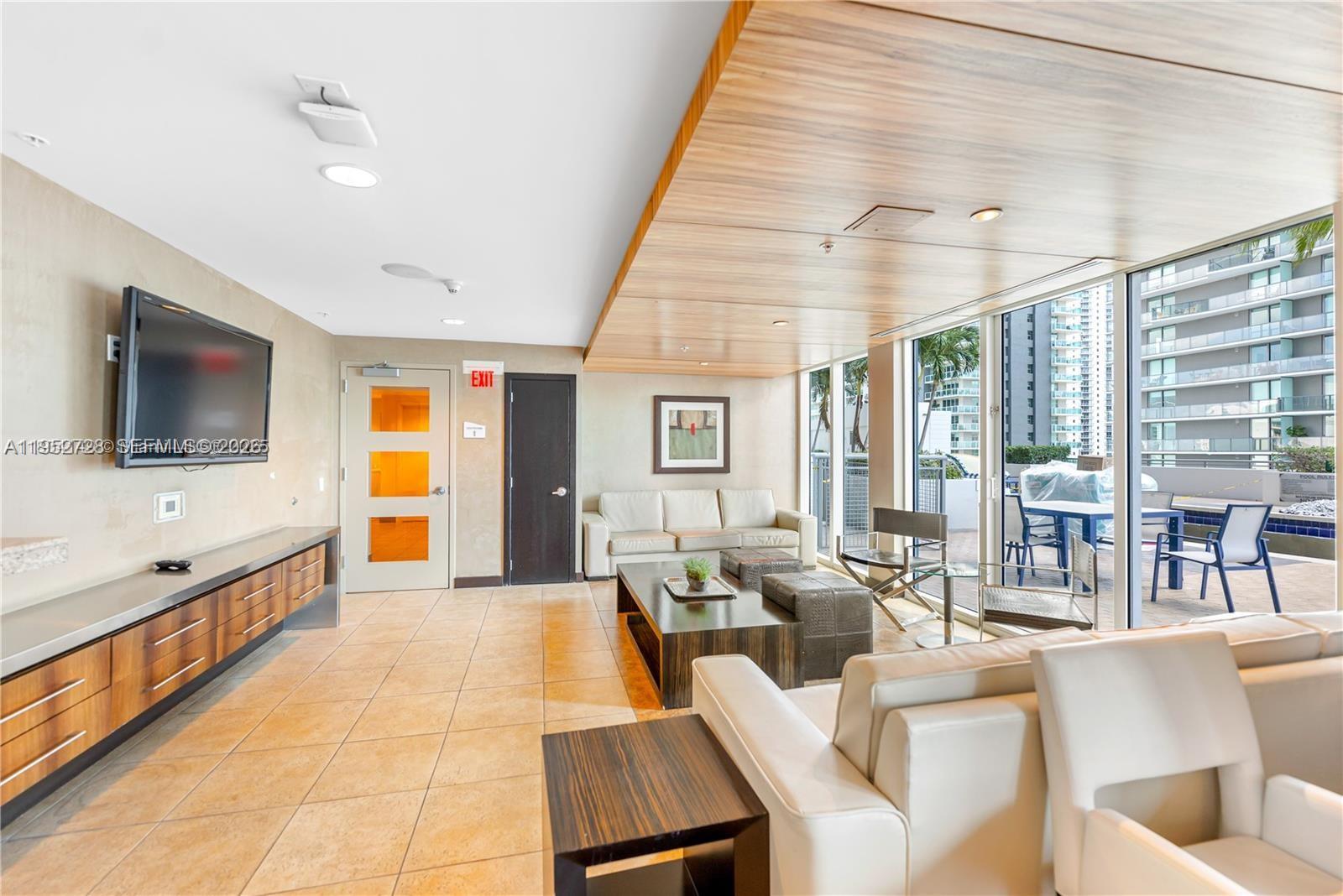 image Infinity At Brickell Cond22