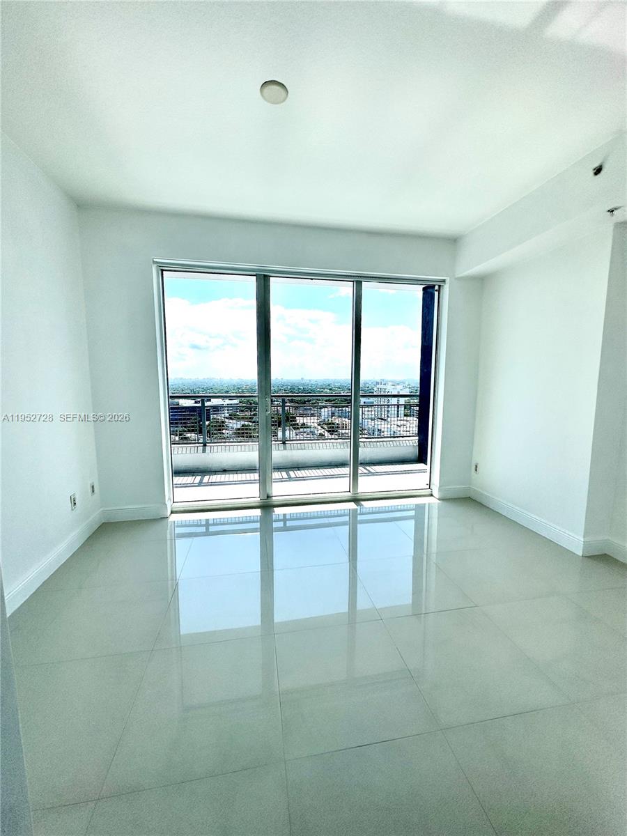 image Infinity At Brickell Cond7