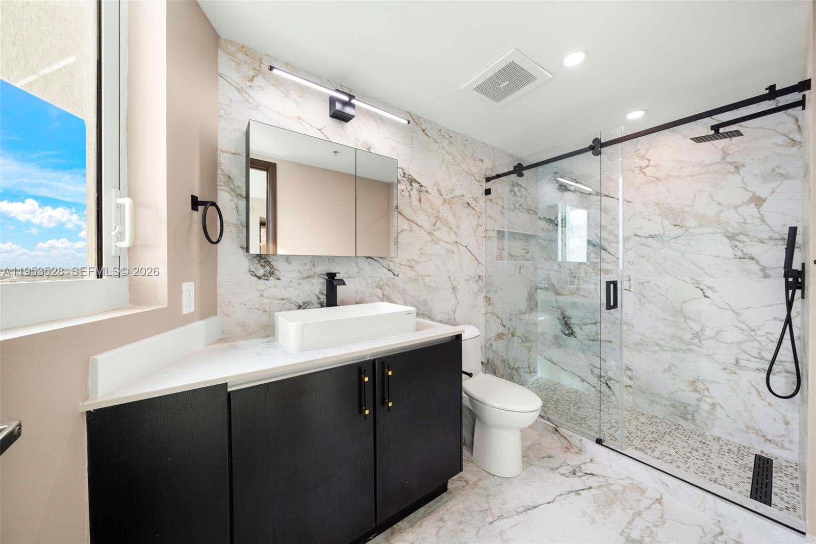 665 NE 25th St #2202 Miami, FL 33137