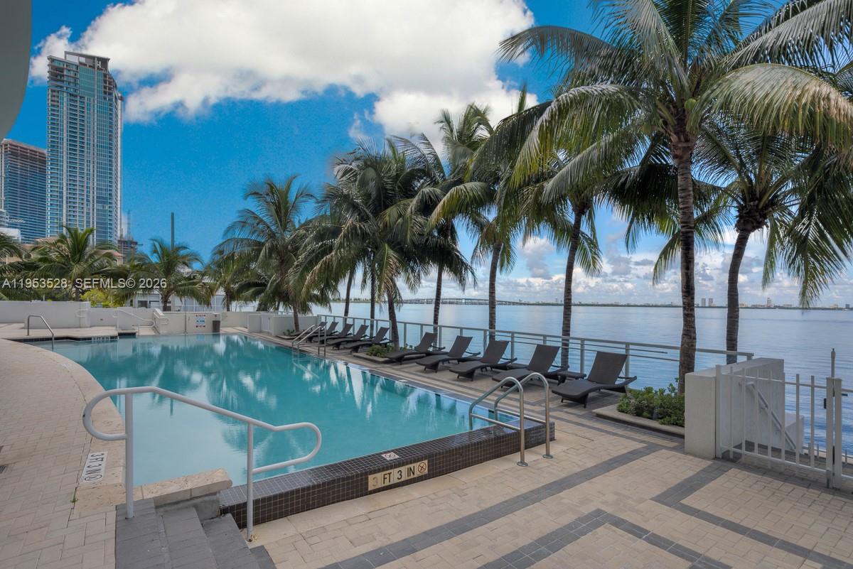 665 NE 25th St #2202 Miami, FL 33137