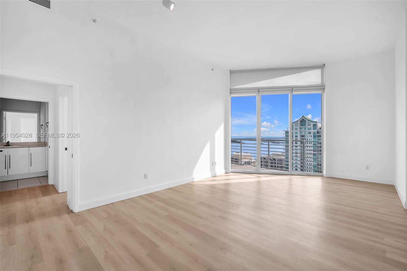 325 S Biscayne Blvd #LPH 17 Miami, FL 33131