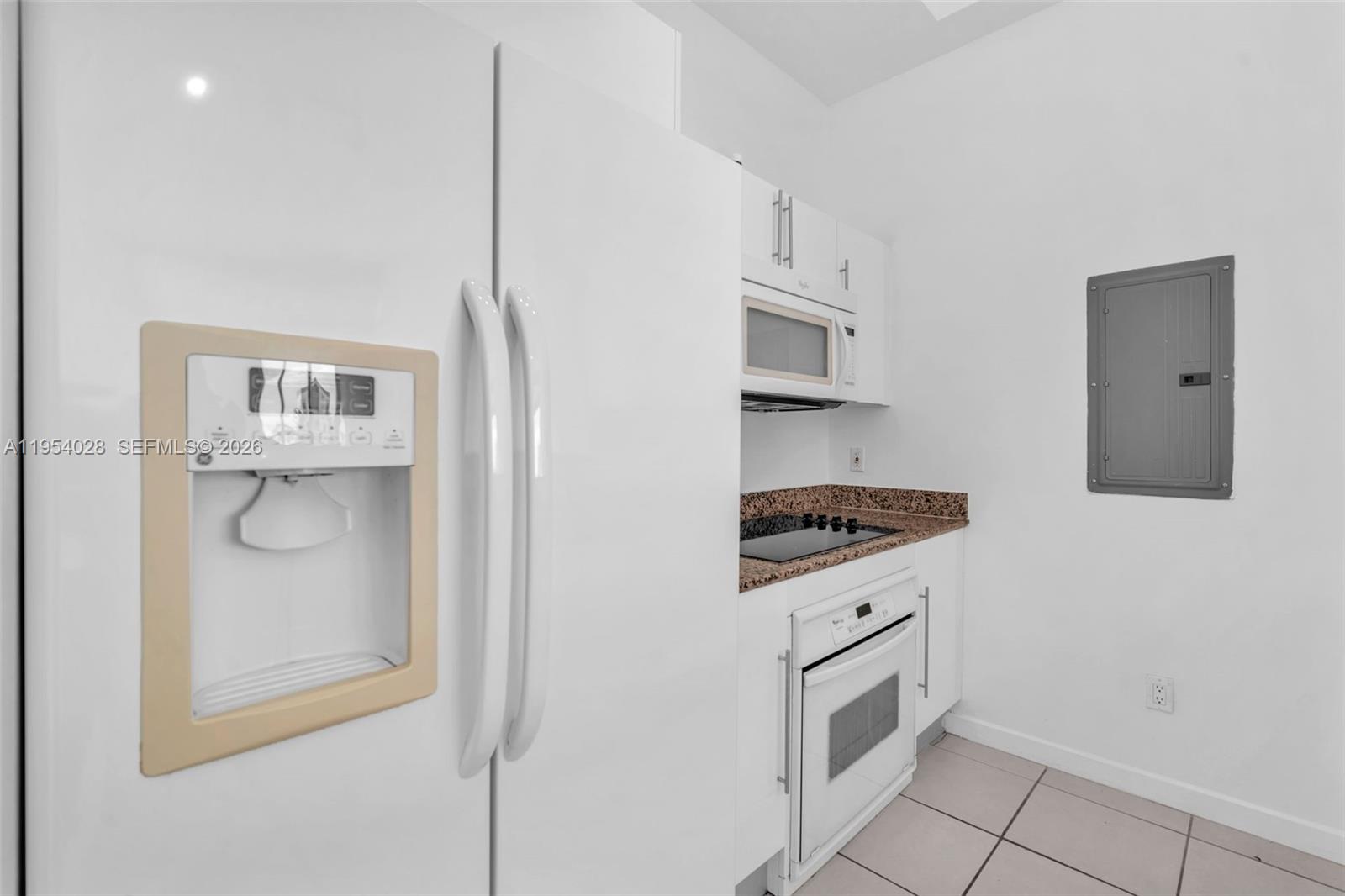 325 S Biscayne Blvd #LPH 17 Miami, FL 33131