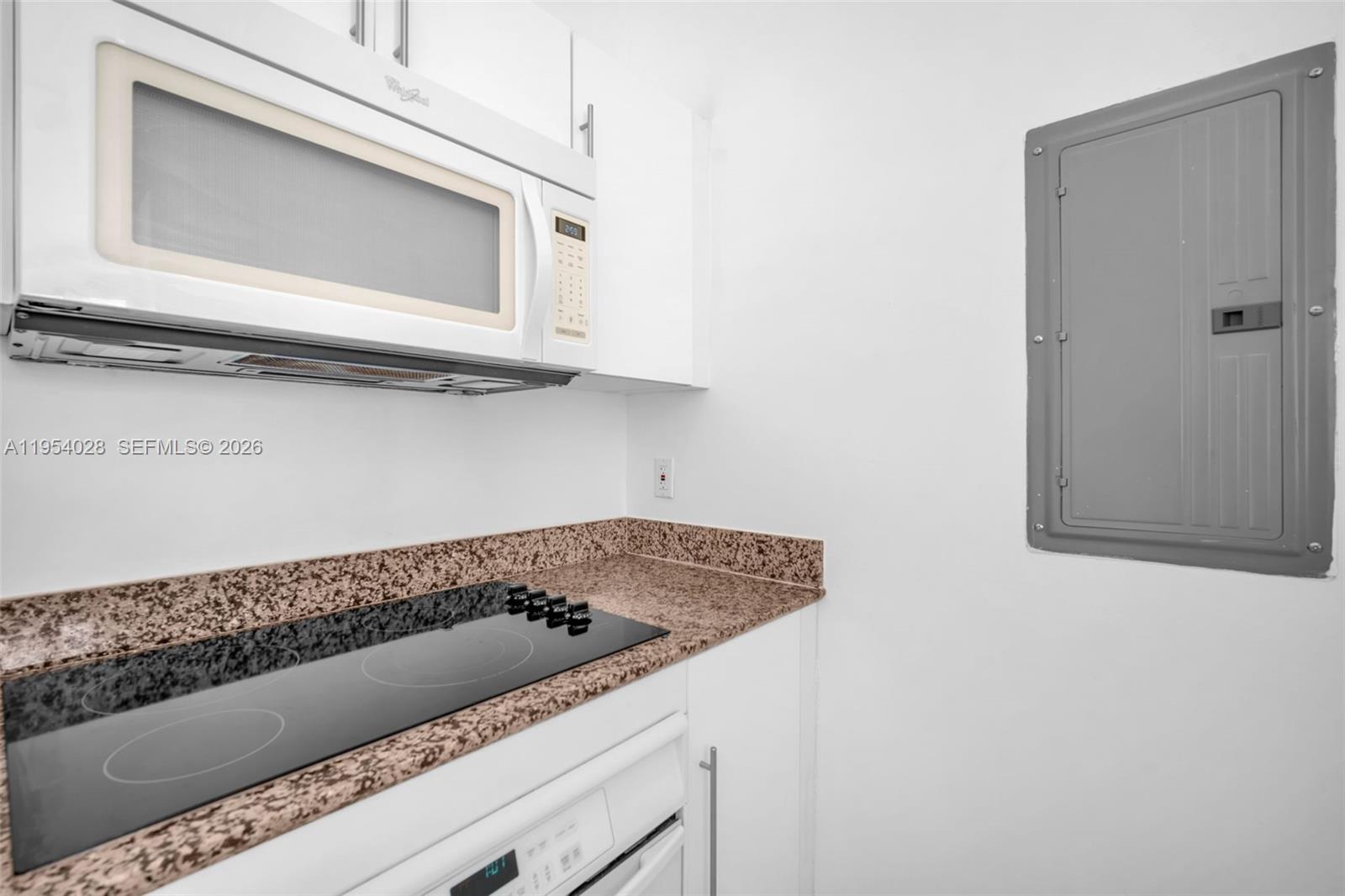 325 S Biscayne Blvd #LPH 17 Miami, FL 33131