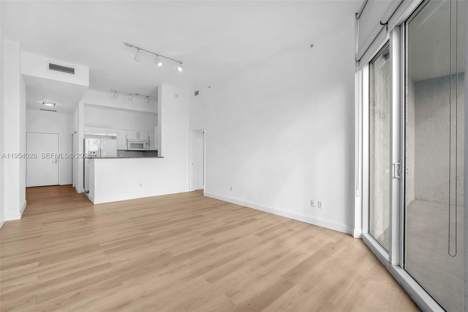 325 S Biscayne Blvd #LPH 17 Miami, FL 33131